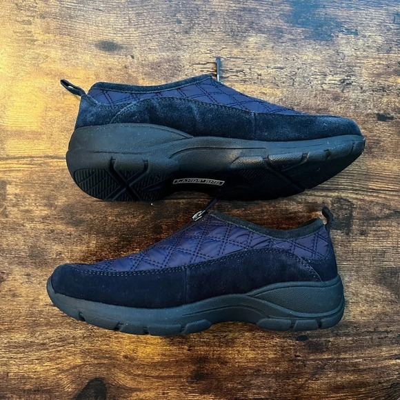 Lands End | womens zip moc shoes. Size: 7B - Picture 12 of 15